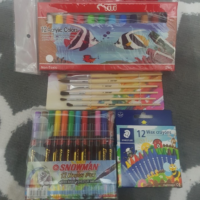 

TITI 12 ACRYLIC COLORS , SNOWMAN 12 BRUSH PEN DAN BONUS SET