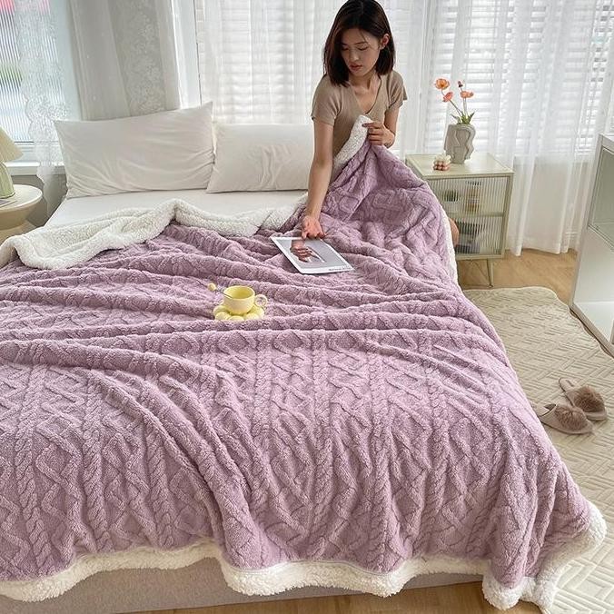 Selimut Sprei Kasur Beludru Bulu Domba Motif Timbul Import Premium Lembut Uk 150x200 cm Terlaris
