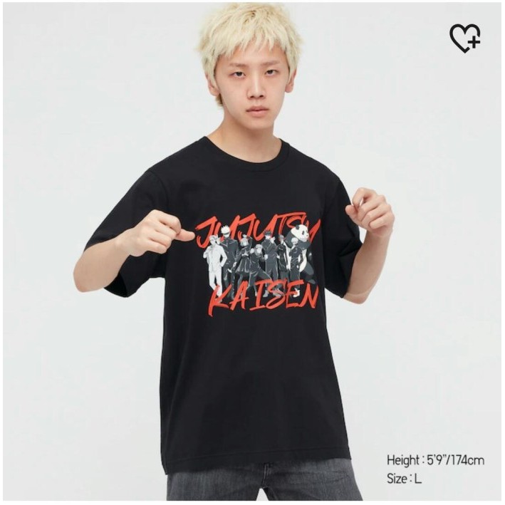 Uniqlo-Ut (T-Shirt) Manga Jujutsu Kaisen, Hitam (09)