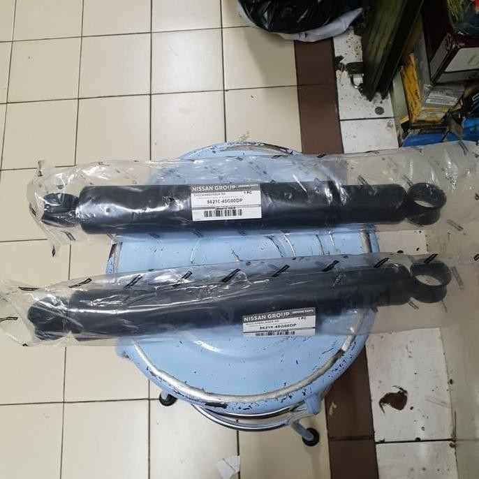 Shockbreaker Belakang Nissan Terrano Original Nissan Topp