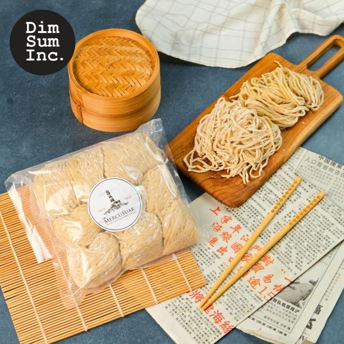

READY BAKMIE AYAM / MIE MENTAH BASAH PREMIUM CAP MERCUSUAR 1 KG ISI 10 PCS PREMIUM BY DIMSUM INC