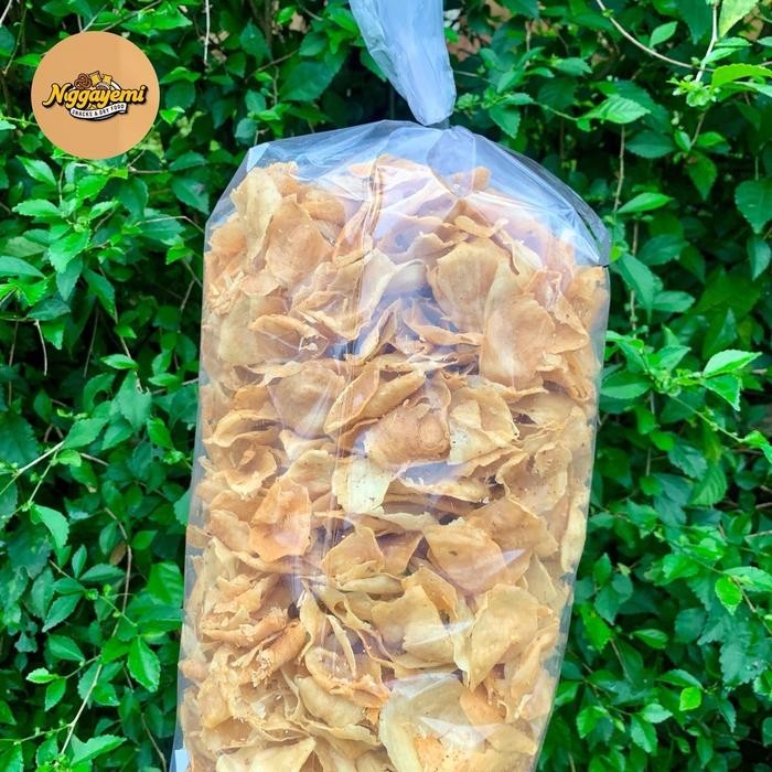 

PROMO Keripik Tamalada Khas Jepara 1kg Murah Gurih Enak Kripik Pedas Snacks Camilan Food Cemilan