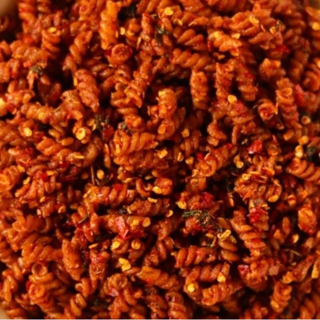 

SALE Makaroni Spiral 1kg Pedas Daun Jeruk Bumbu Melimpah Snacks Food