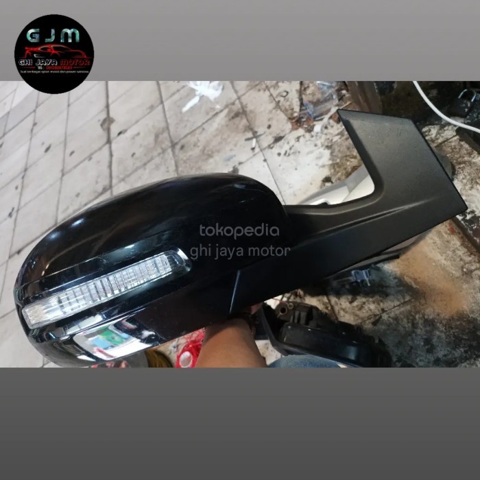 spion suzuki ertiga 2013 2014 2015 - silver, spion kiri