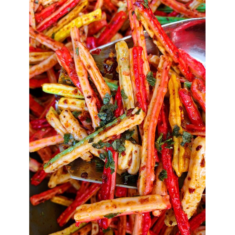 

BIG SALE seblak kerupuk jaat sebring beton pedas extra daun jeruk isi 250gram snack food snacks