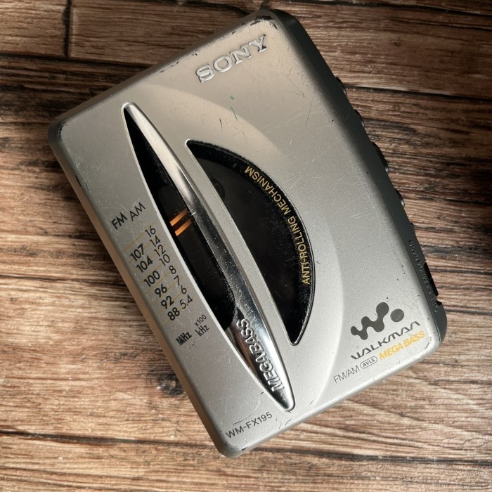 Walkman Sony WM FX195 Pemutar Kaset Pita Walkman Jadul