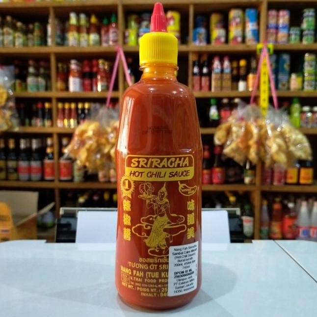 

Nang Fah Riracha Ambal Cabe Merah Hot Chili Auce 740Ml Bear