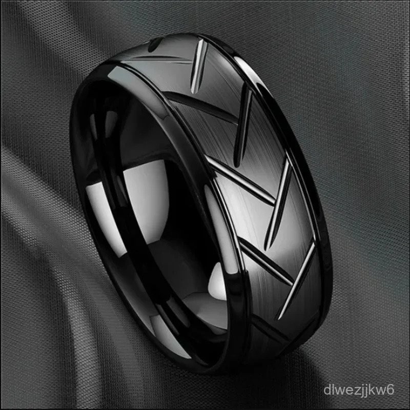 Cincin Titanium Hitam Modern 8mm untuk Pria Wanita Cincin Stainless Steel Multi-Faceted Grosir Perhi
