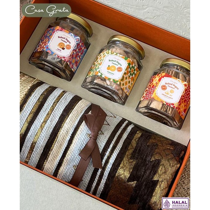 

Raya Idul Fitri Hampers by Casa Grata Hampers Lebaran / Parcel Original dan Terpercaya