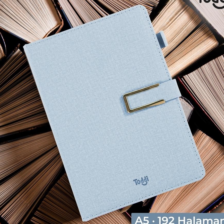 

Toddi Buu Jurnal Hardcover Noteboo Diary A5 72Gm 192 Halaman Magnet Bia Cutom Logo Dan Nama
