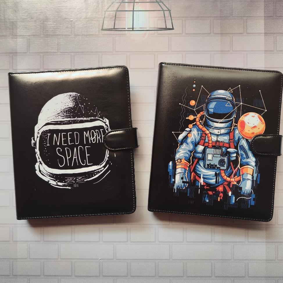 

Binder Motif Atronot Uuran A5 20Ring Dan B5 26Ring Bahan Ulit Inteti Binder Aethetic