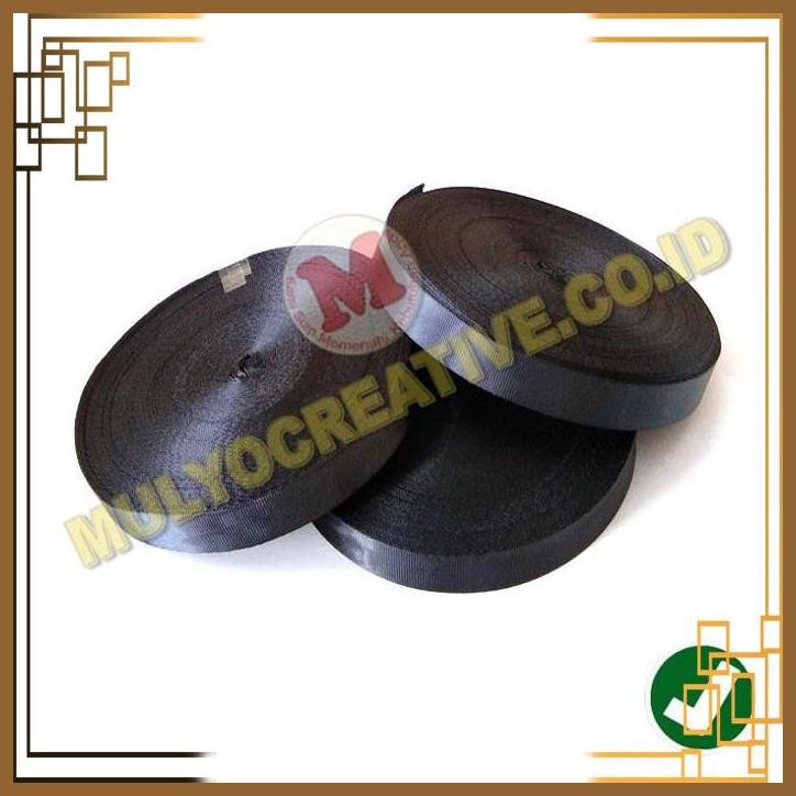 

[MCV] PITA HITAM - PITA ROLL KERAJINAN SOUVENIR PAJANGAN UKURAN 2.5 CM