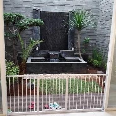 Skida Baby Safe Gate Xy009 Black/White  Pagar Anjing Pagar Kucing Pagar Portable Pengaman Tangga Pag