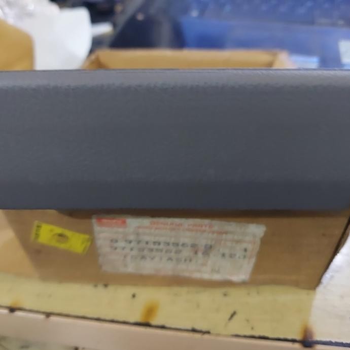 Tempat Asbak Mobil Isuzu Panther Kotak/Capsul Original