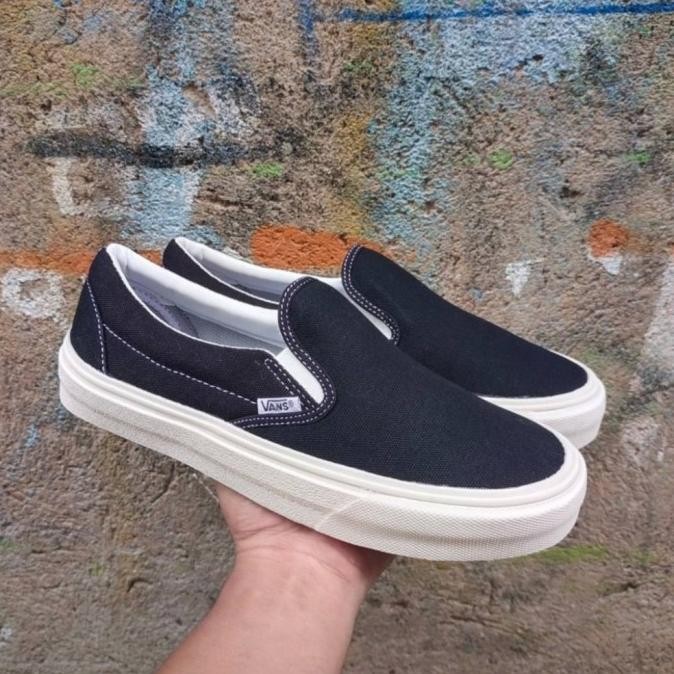 SEPATU VANS SLIP ON PRIA WANITA HITAM OG PREMIUM