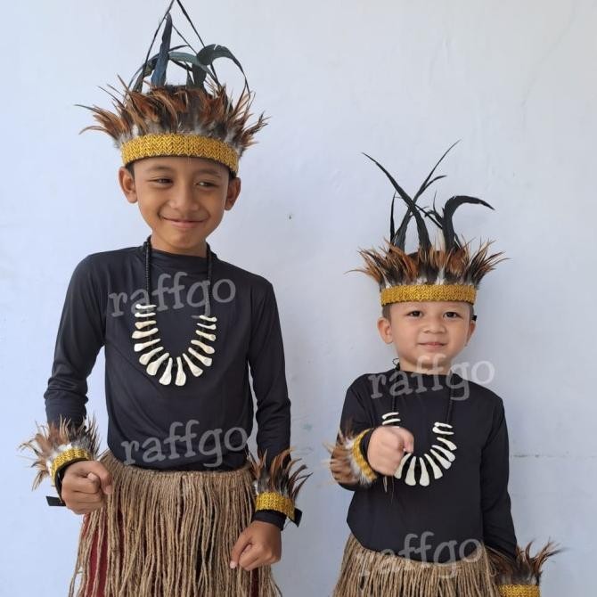 baju adat papua anak laki laki