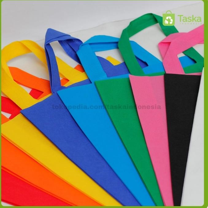 [Good] Kantong SPUNBOND HANDLE 38x45 / GOODIE BAG Spunbond / PUTIH