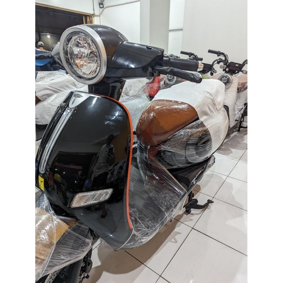 Uwinfly T5 Motor Listrik Vespa Listrik 2000W / Resmi U-Winfly New Stok