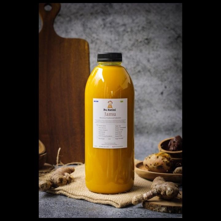 

Jamu Kunyit Asem 1 Liter/Kunyit Asem Segar Made By Order Bu Ratini Original Best Seller