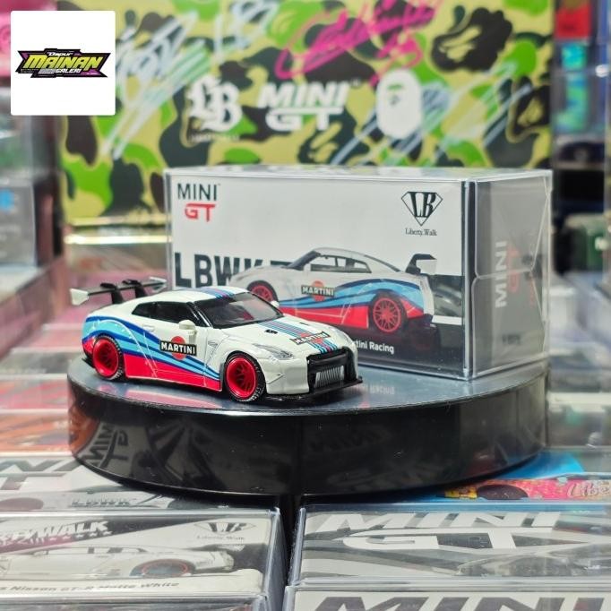 MINI GT 132 LBWK  NISSAN GTR R35 MARTINI 2104T