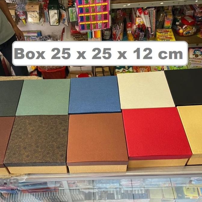 

Box Hard Box 25 x 25 x 12 cm, Kotak Kado, Box Hampers, Packaging, Gift murah