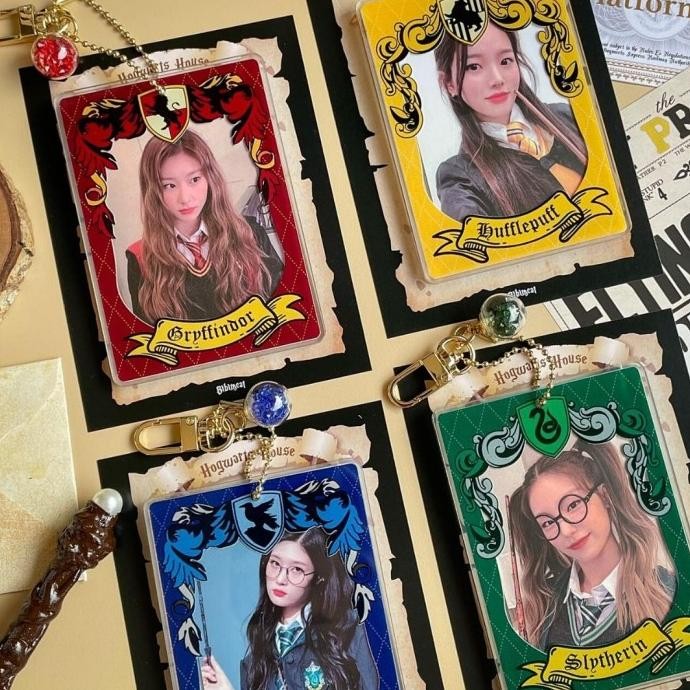

ready Hogwarts House Acrylic Card Holder Photocard / PC Frame Tag murah