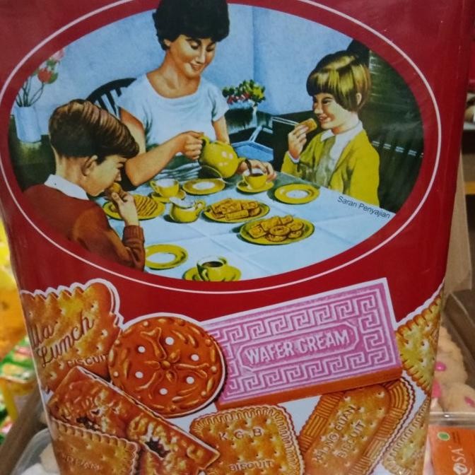 

Promo Biscuit Khong Guan Kaleng Segi 1600Gram