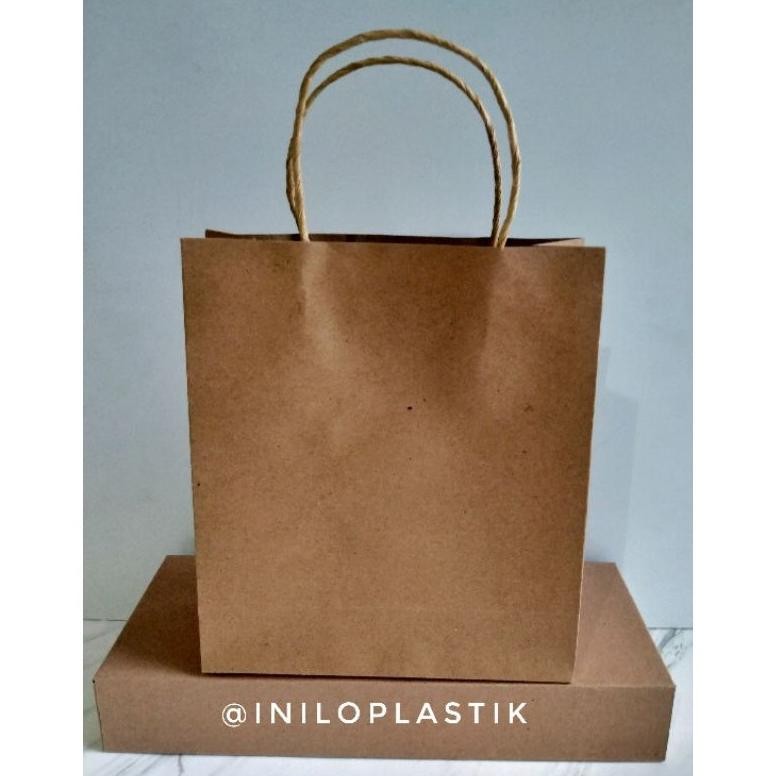 

To94 uj-53 Paper Bag Polos / Shopping Bag / Goodie Bag 24x21+8 cm @12pcs Berkualitas Viral