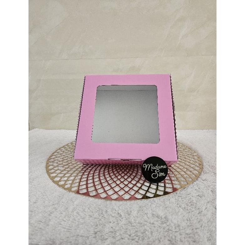 

BOX PINK - GIFT BOX - DUS HAMPERS - KOTAK KADO 20x20x7 - JENDELA (ISI : 10 PCS)