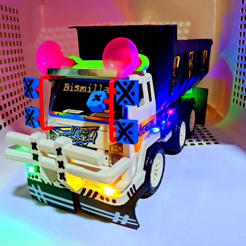 Miniatur truk oleng Anak variasi lampu LED Termurah