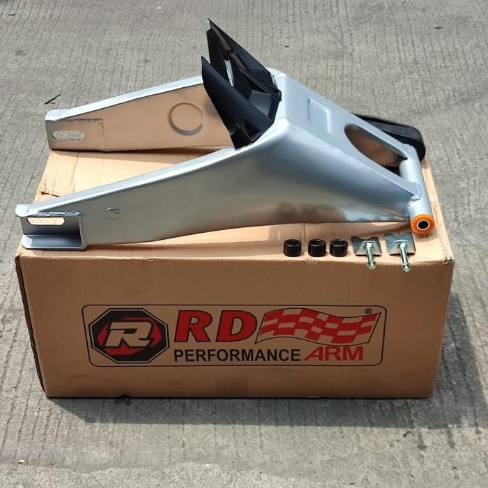 Swing Arm Rd Cbr150 Cb 150 R Model R15 Muat Velg N Ban Lebar Pnp Original Dan Terpercaya