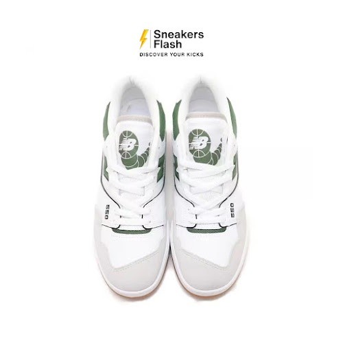 NEW BALANCE 550 White Pine Green Sepatu Sneakers Pria - BB550ESB - Size 43