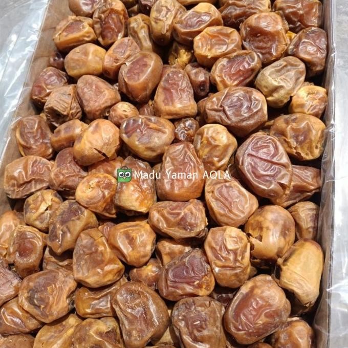 

Grosir 1 Dus Kurma Sukkari (Isi 3 Kg) Kurma Raja Asli Berkualitas