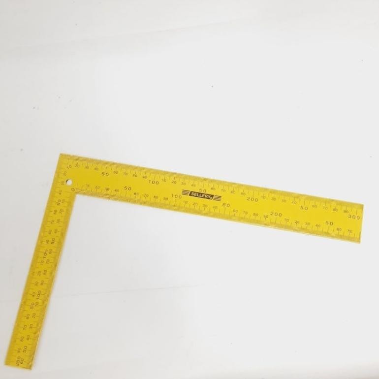 

Flase Sale Penggaris Siku 200 Mm X 300 Mm Sellery 54-900