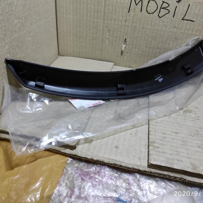 Fender Bemper Depan Ignis - Asli