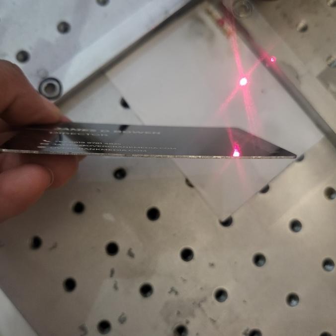 

Custom Grafir 0.8mm Metal Name Card/Kartu Nama Anodized murah