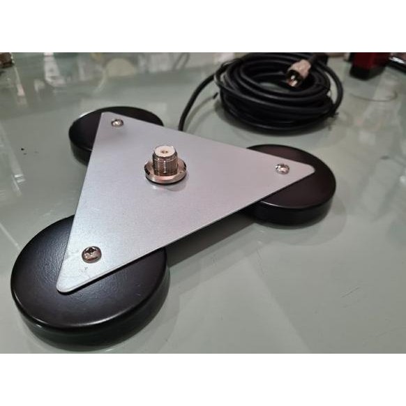 ready BREKET MAGNET SEGITIGA AL 1000