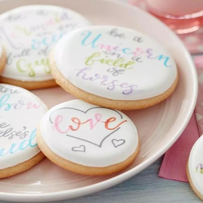 

Fs-6 Gm Isi 12 Spidol Bento Pensil Bento Dekorasi Hias Bento Hias Roti Kue 1 Set Isi 12 Warna Edible Food Pen Edible Marker Dekorasi Bento Kue Baking Decoration Terlaris