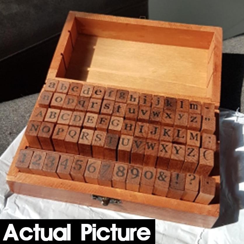 

[original] 70pcs cap stampel huruf alfabet dan angka kayu alphabet stamp dengan kotak alat ketok huruf angka [terlaris] [terbaik]