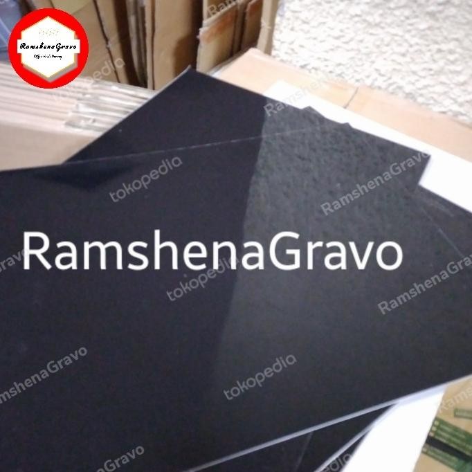 

new !!! gravoply/bahan nama dada/name tag/30x40cm tebal 1.5mm/hitam murah
