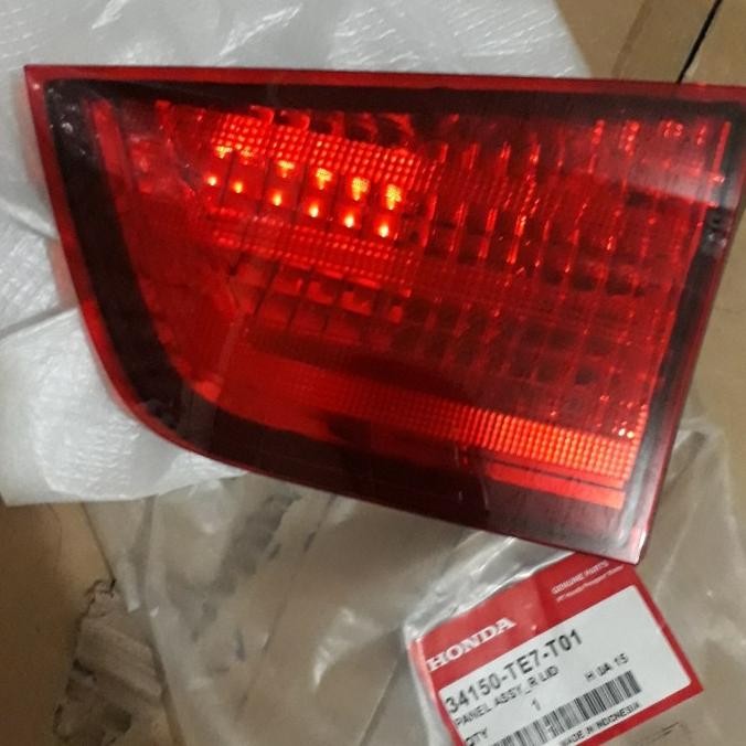 Reflektor Bagasi Belakang Mobilio / Lampu Bagasi Mobilio Original Termurah