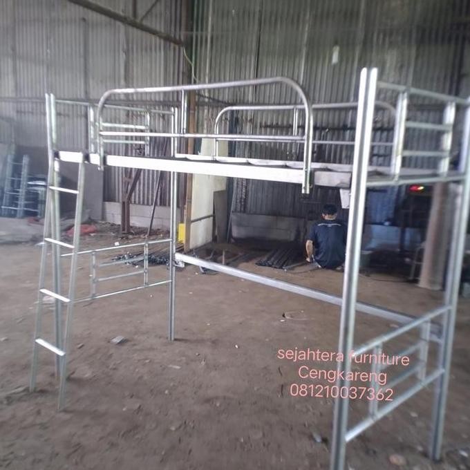 ready ranjang besi tingkat ada kolong meja bisa customed warna ranjang susun