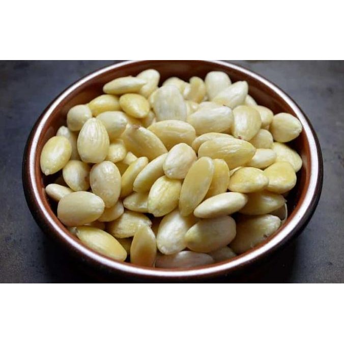 

------] Raw Almond Blanced 100gram / Kacang Almond Blanced Mentah
