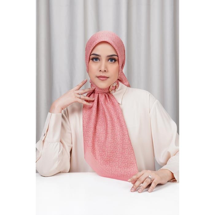 Buttonscarves Tapis De Fleur Square