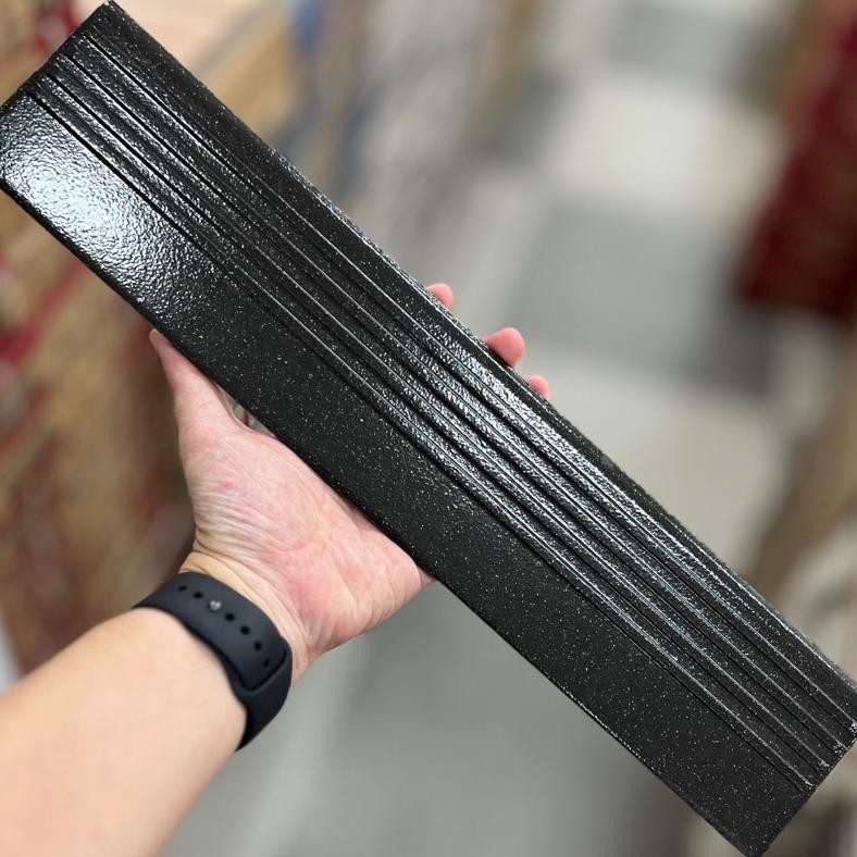 WN Stepnosing step nosing plint untuk tangga Keramik Granite 10x60