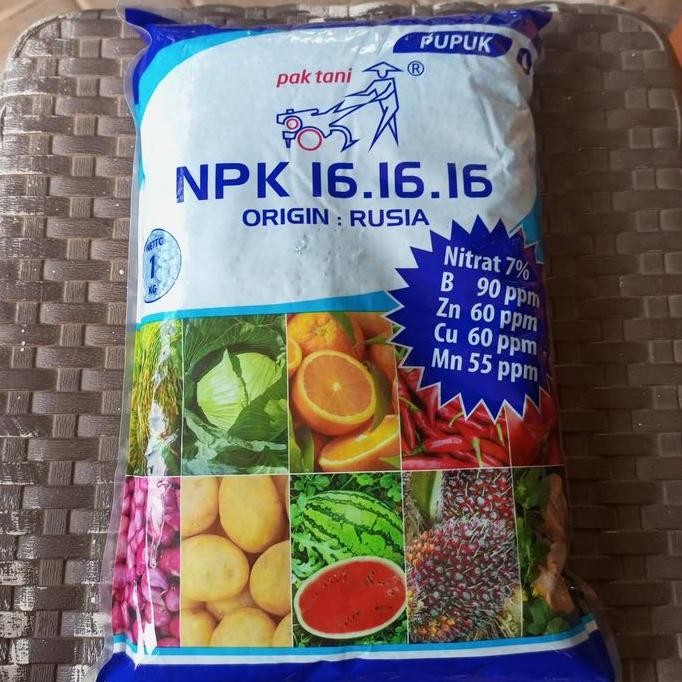 

Terlaris Pupuk Npk 16 16 16/Pupuk Mutiara Penyubur Semua Tanaman Repack 1 Kg