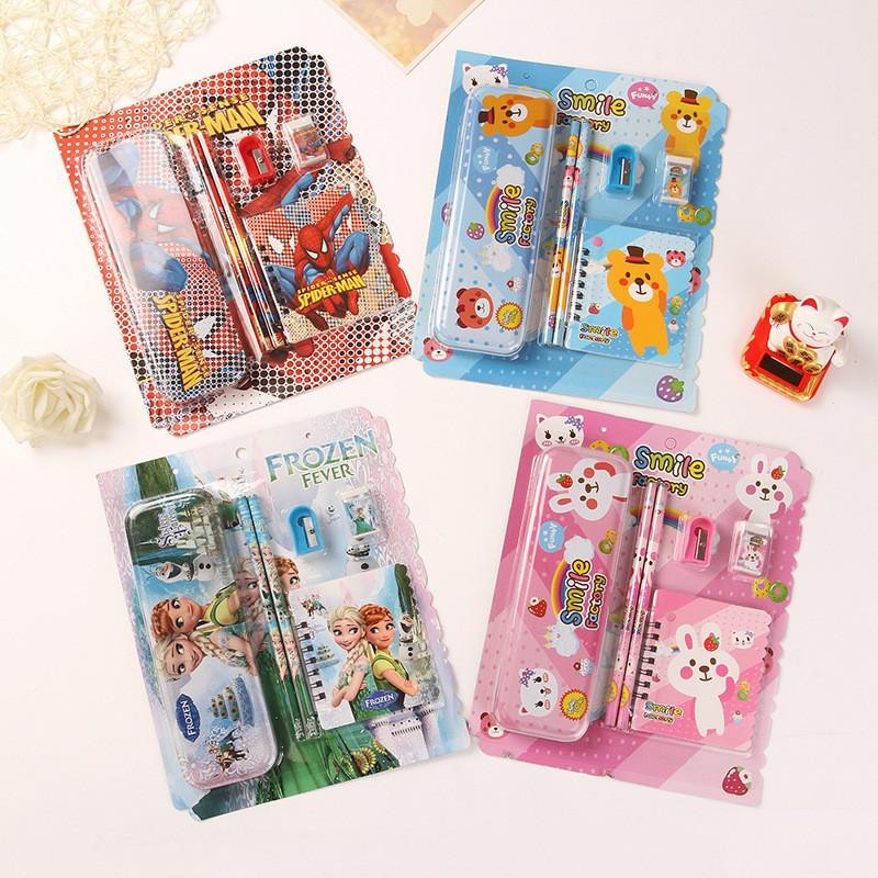 

Wm Paket Alat Tulis 6In1 / Kotak Pensil,Pensil,Penghapus,Rautan, Dan Buku Notes/ Stationery Set