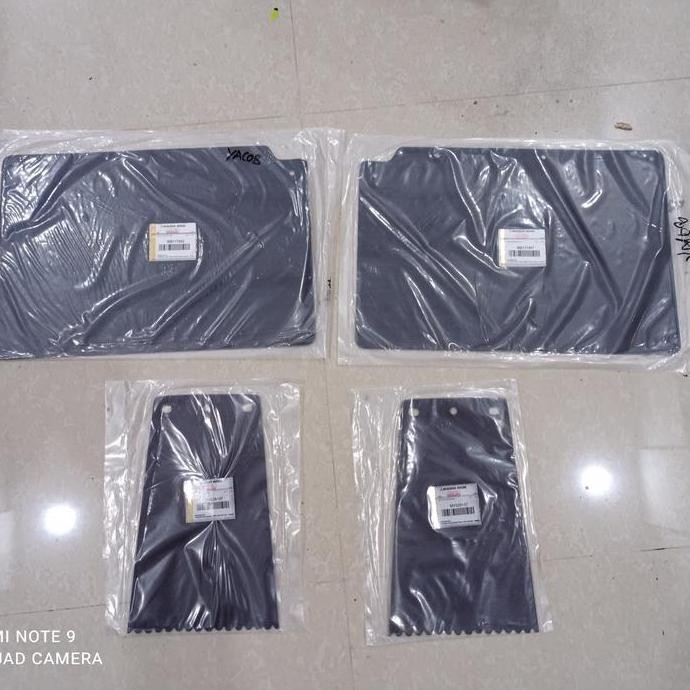 NEW Alas Lumpur ori 4pc Mitsubishi L300, Tahanan karpet