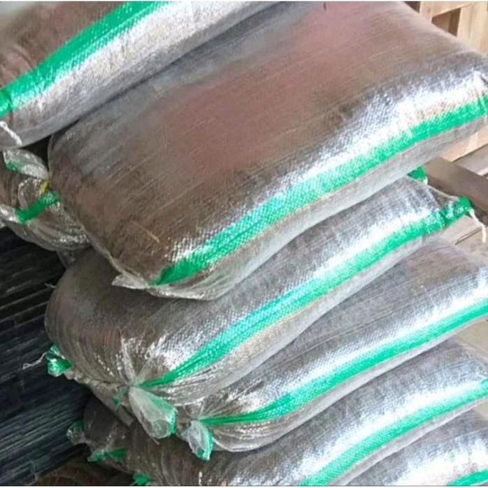 

Terlaris High Quality Pupuk Kandang 1Kg Premium Organik Kohe Sapi Kemasan Besar Via Instant Siap Pakai Halus Fermentasi Plus Em4 Guano