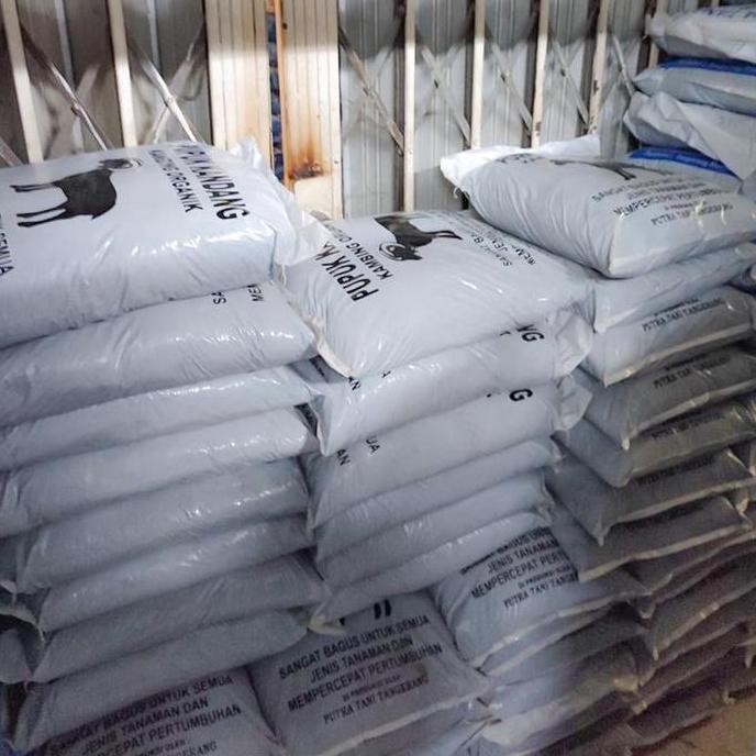 

Terlaris Pupuk Kandang Kambing Organik (8 Kg) !